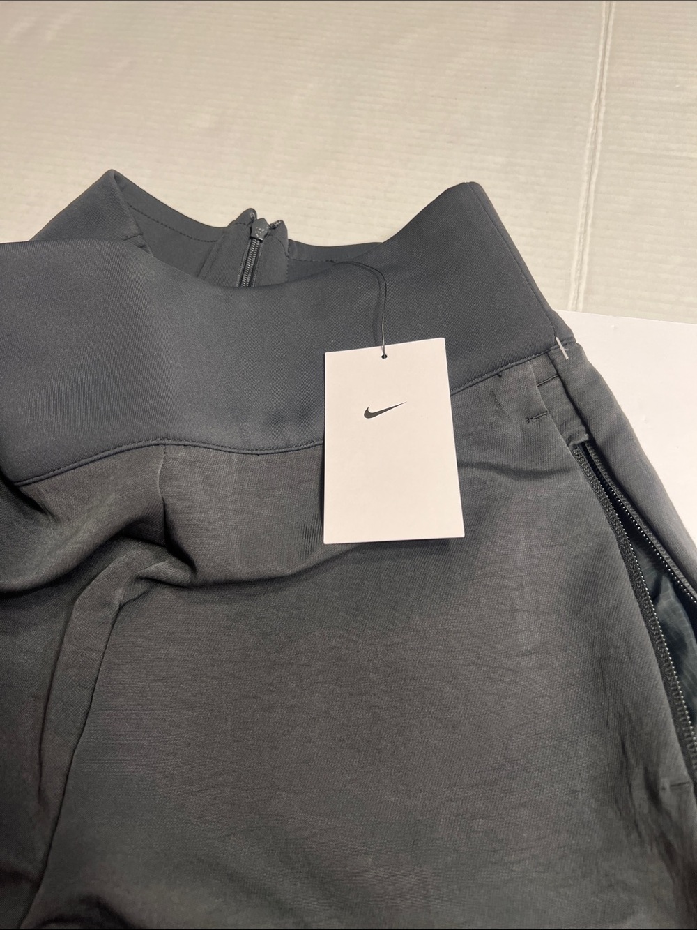 Nike Black High-Rise Athletic Shorts - Picture 4 of 8
